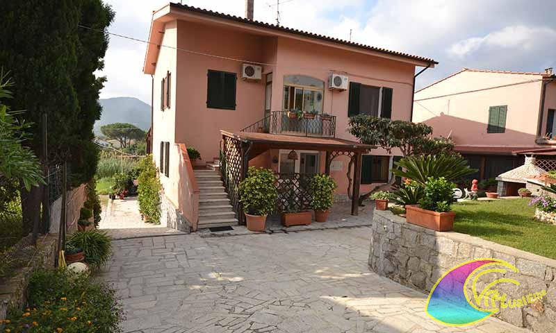 Procchio Appartamenti Agriturismo Provenzali